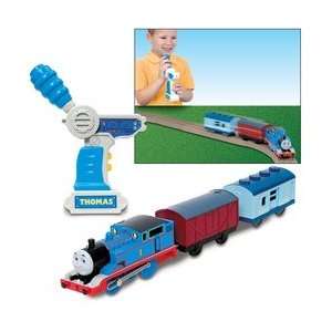  Thomas and Friends TrackMaster R/C   Thomas: Toys & Games