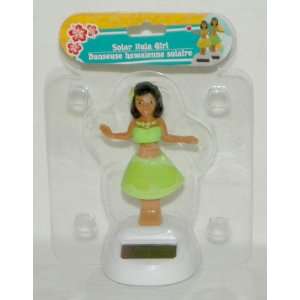  Solar Dancing   HULA GIRL in Green Outfit (Bubble Pkg 