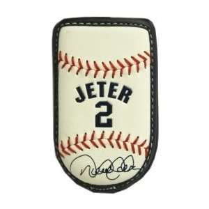   Derek Jeter Classic Cell Phone Case:  Sports & Outdoors