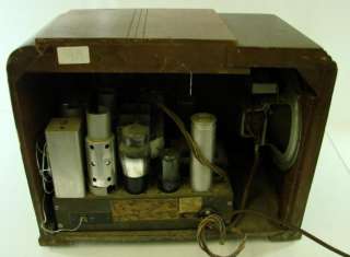 Silvertone 4763 Green Eye Tube Radio Deco Made 1938 Plays 45 Watts 