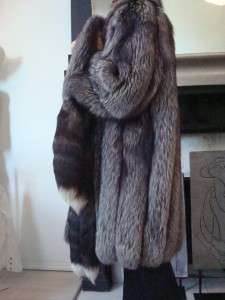 VTG GROSVENOR SILVER FOX FUR COAT WITH FOUR GREAT FOX TAILS   GREAT 