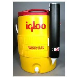  Igloo Cooler Set   10 Gallon (cooler, dispenser and cups 