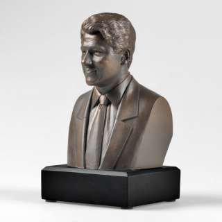 EXCLUSIVE    BILL CLINTON BUST * GREAT AMERICANS * THE PERFECT GIFT 