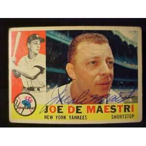 Joe De Maestri New York Yankees #358 1960 Topps Signed Autographed 