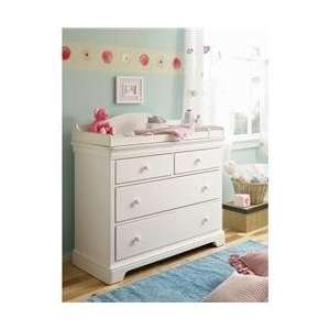  Young America Dresser with Changing Station Baby