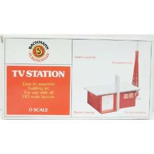  Bachmann 45964 O Scale TV Station Snap Fit Building Kit 