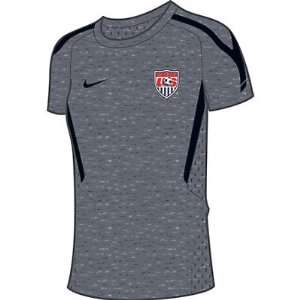  NIKE US WMNS CS SS H TRNG TOP (WOMENS)