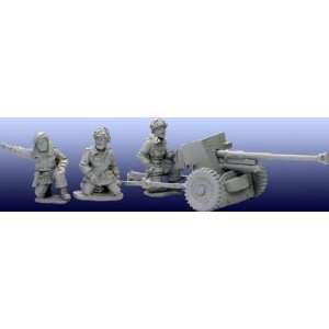   28mm British Airbourne 6 Pounder AT Gun (3 and Gun) Toys & Games