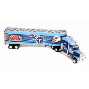   Tennessee Titans Fleer Collectible Tractor Trailer: Sports & Outdoors
