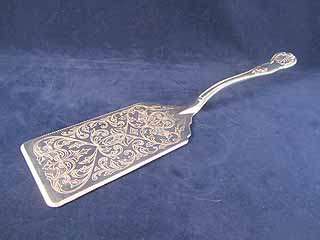 Sheffield Silverplate Kings Design Silverplated Lasagna Server w Box 