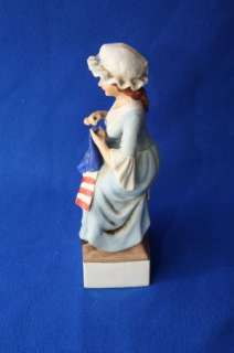 VINTAGE McCORMICK BETSY ROSS DECANTER 1970s  