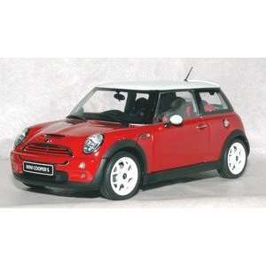  Mini Cooper S Diecast Model Car by Kyosho in 1:18 Scale 