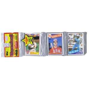  Mark McGwire 1985 Pack w/ McGwire RC Showing   Sports 