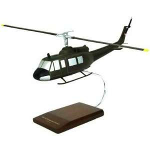  UH 1D Huey Iroquois Helicopter Model Toys & Games