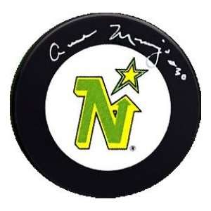   autographed Hockey Puck (Minnesota North Stars)