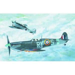   72 Spitfire Mk V Supermarine Aircraft (Plastic Models) Toys & Games