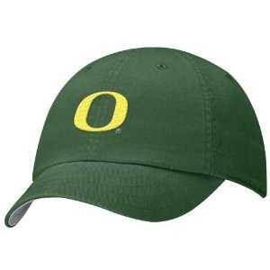   Oregon Ducks Ladies Green Campus Adjustable Hat: Sports & Outdoors