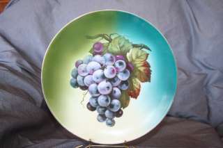 Unmarked China Decorative Plate Charger Bunch Of Grapes  
