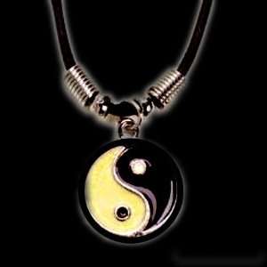  Traditional Yin Yang Necklace: Everything Else