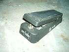 cry baby wah pedal  
