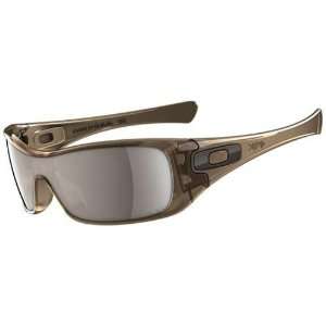  Oakley Antix Polarized Sunglasses 2011: Sports & Outdoors