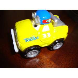   Chuck & Friends Tonka Diecast 2 Yellow Utility Truck 