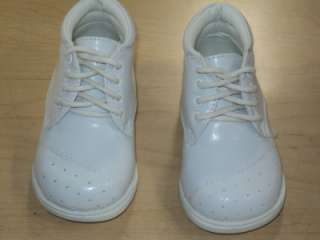 Baby Boy White Leather Christening Baptism shoes/ Size 4  