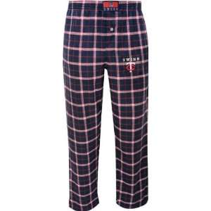  Minnesota Twins Crossover Flannel Pants: Sports & Outdoors