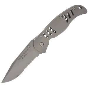  Smith & Wesson   FrameLock, Stainless Handle, Drop Point 
