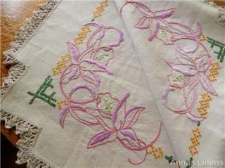Vintage Linen Tablecloth Hand Embroidered Flowers Crochet Lace Edge 