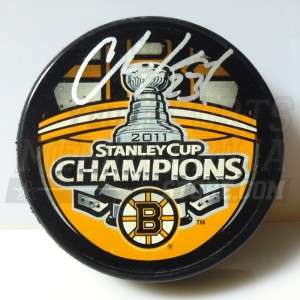 Chris Kelly Boston Bruins Signed Stanley Cup Champions Puck  