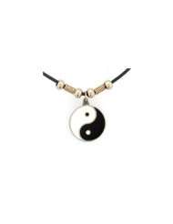  yin yang necklace: Jewelry