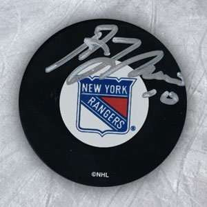GUY LAFLEUR New York Rangers SIGNED Hockey Puck