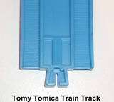 Tomy Tomica Thomas TURNTABLE + 5 ENGINE SHEDS  