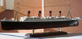 Maqueta 1/350 del Titanic con radiocontrol, dos servos y 
